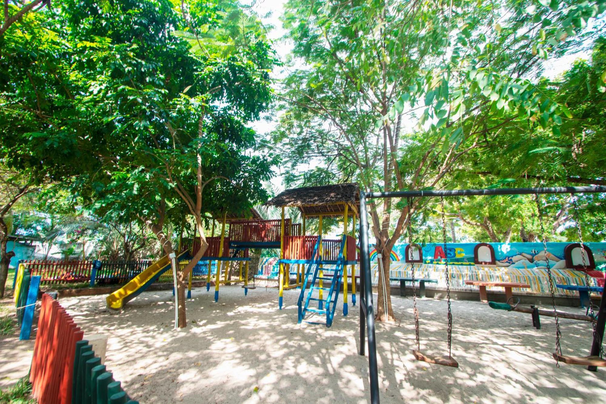 Kijiji Beach Resort Dar es Salaam Exterior foto
