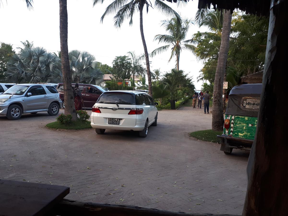 Kijiji Beach Resort Dar es Salaam Exterior foto