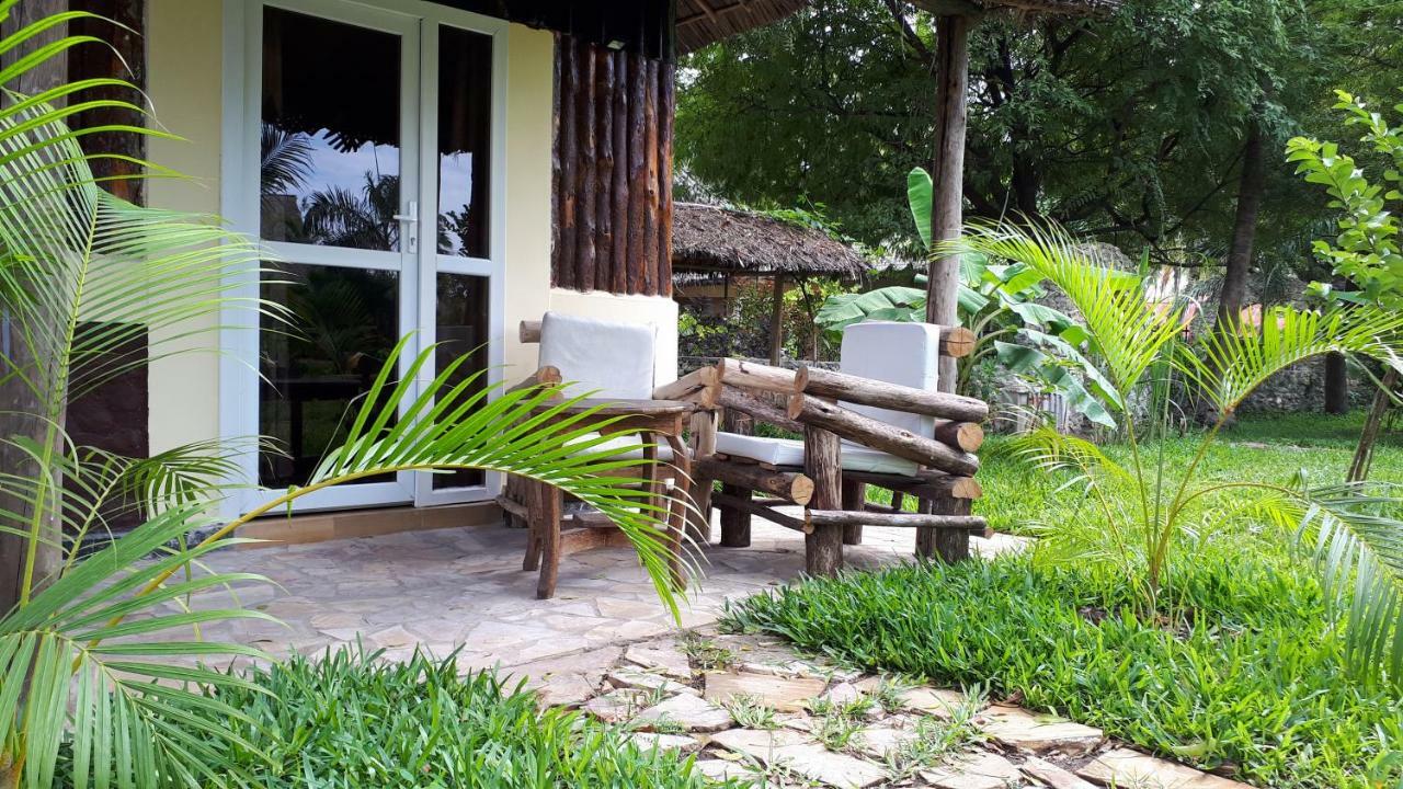 Kijiji Beach Resort Dar es Salaam Exterior foto